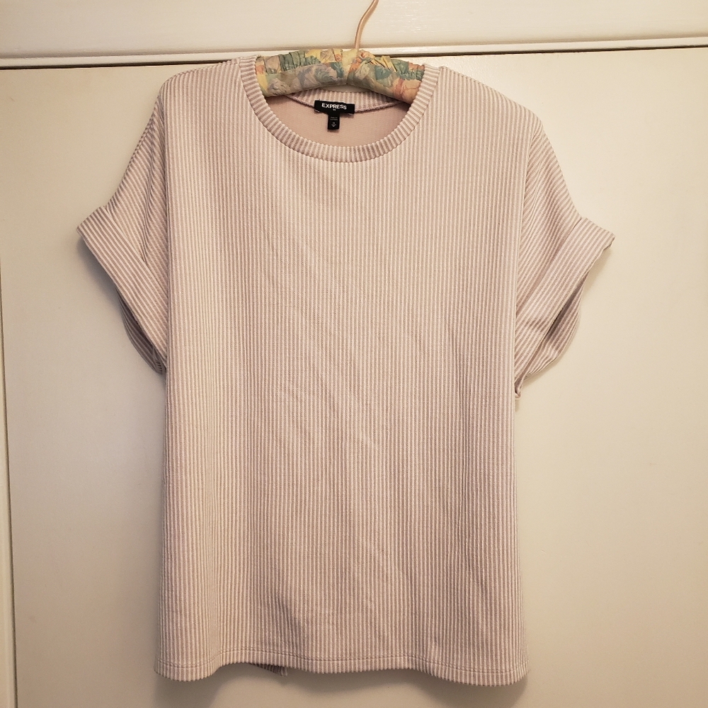 Express Cream Short Sleeve Tee Classic Crew